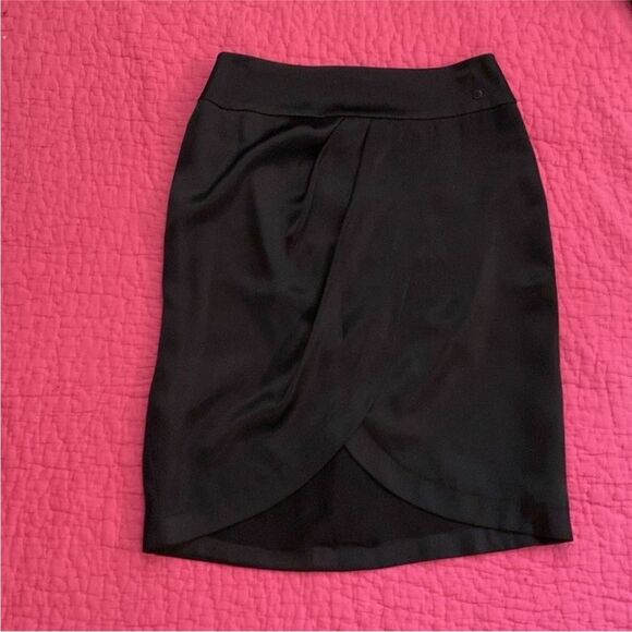 Chanel 100%  tulip skirt, US4 - Picture 10 of 10